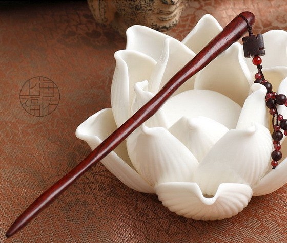 8款優(yōu)雅簪子：一枝古簪執(zhí)手為你綰發(fā)間！