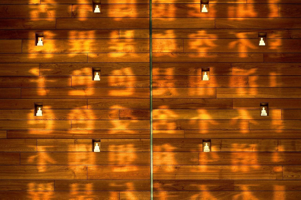 28000m2神秘寺廟-水月道場，吸引百萬人朝拜