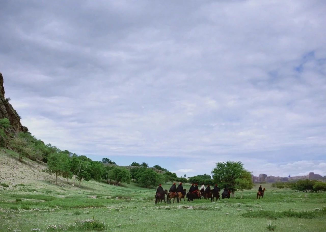 西顧·望城山居，闖入仙境等待一場(chǎng)花開(kāi)的心動(dòng)