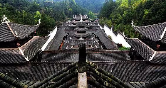 西顧·望城山居，闖入仙境等待一場花開的心動