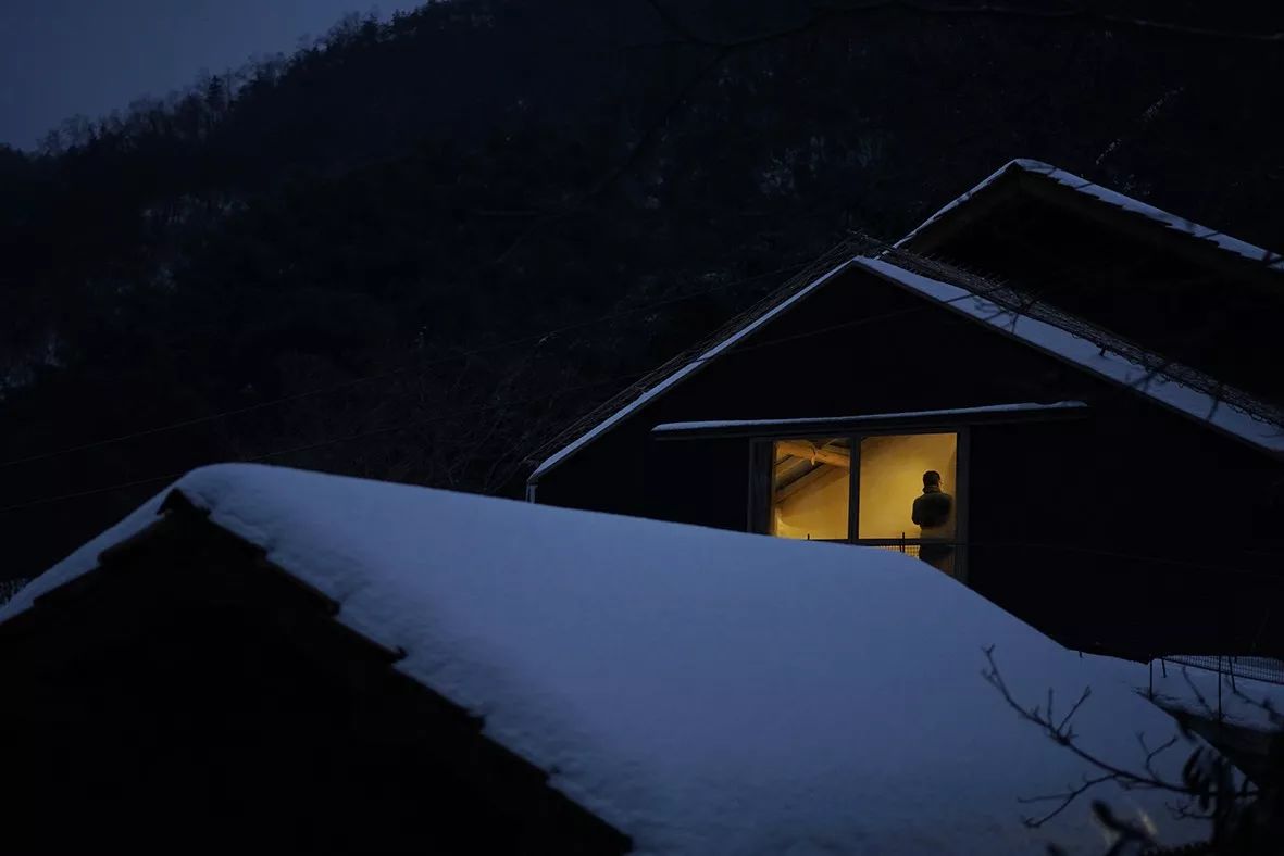 臨安·余來，讓生活重啟