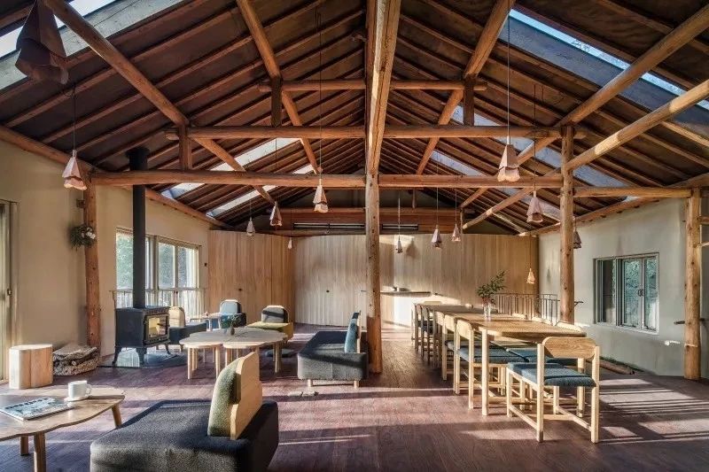 臨安·余來，讓生活重啟