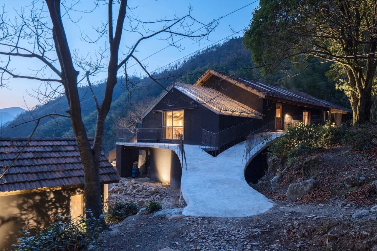 臨安·余來，讓生活重啟