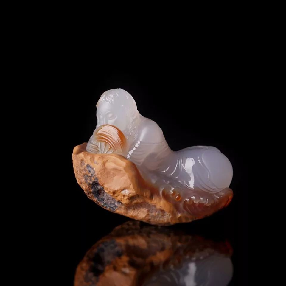 玉雕藝術(shù)：“藝”與“色”的玉女柔情！