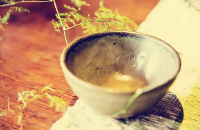 愛(ài)上美學(xué)的陶瓷：讀懂瓷器的美！