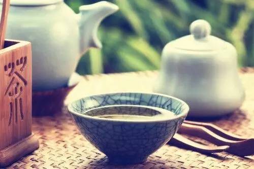 愛(ài)上美學(xué)的陶瓷：讀懂瓷器的美！