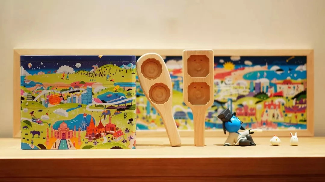 中秋月餅包裝設(shè)計(jì)，創(chuàng)意滿滿的包裝設(shè)計(jì)