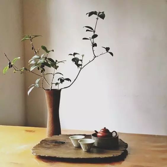 中式裝飾，家雖小茶室亦可很精致