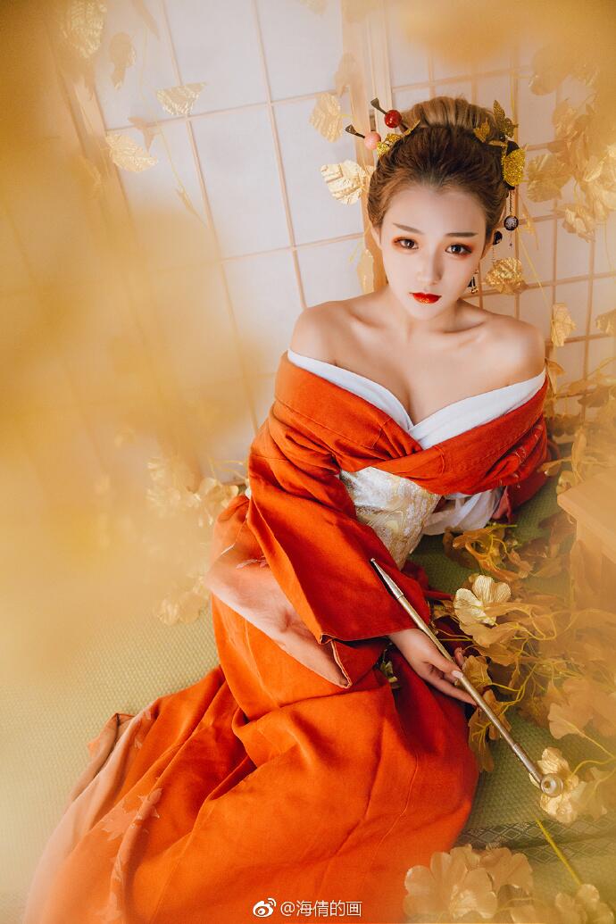 日式和服風古裝攝影，好美麗的紅衣小姐姐