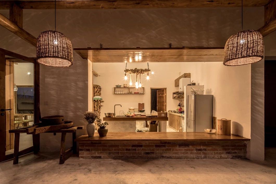 一所茶園里的民宿，過著鄉(xiāng)下悠閑愜意的日子