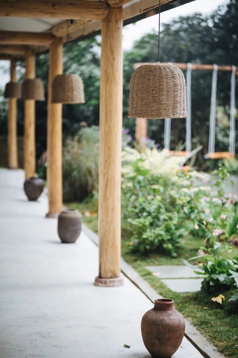 一所茶園里的民宿，過著鄉(xiāng)下悠閑愜意的日子