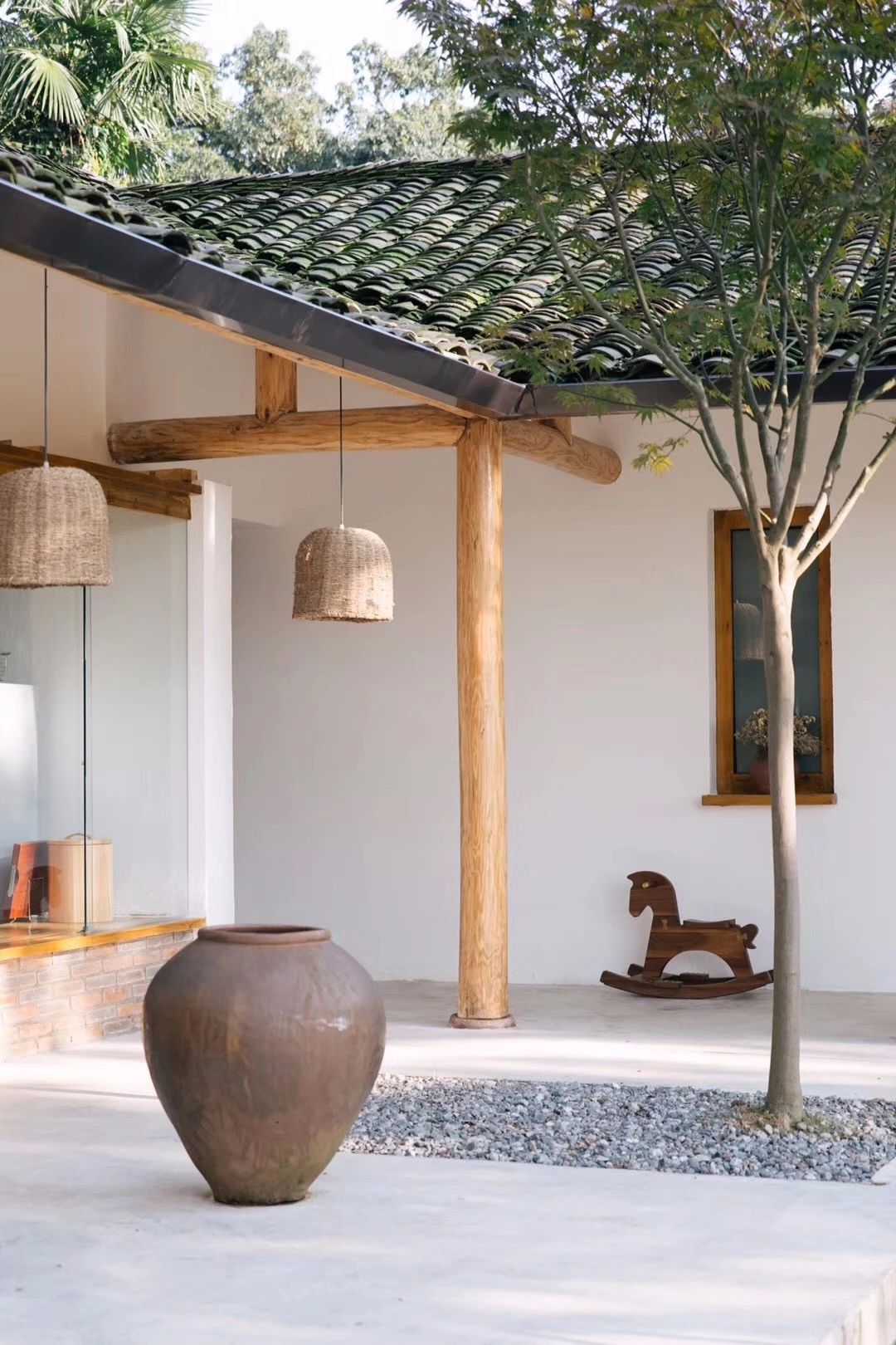 一所茶園里的民宿，過著鄉(xiāng)下悠閑愜意的日子