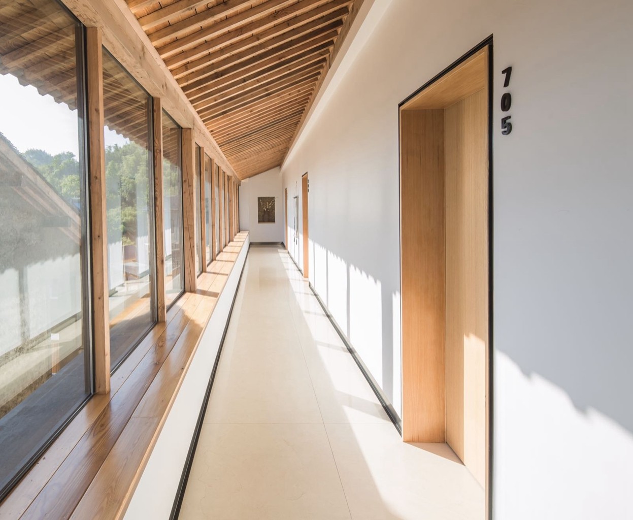 安吉·仁里息心廬，擁泉而居枕山而眠!