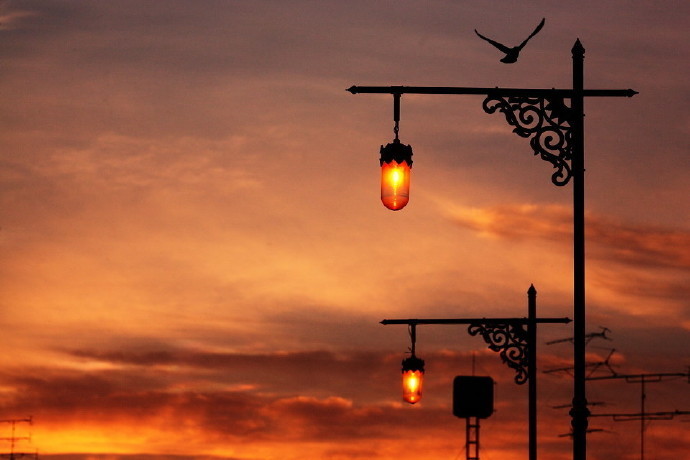 中式燈具之美，美燈配美景美哉