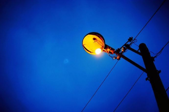 中式燈具之美，美燈配美景美哉