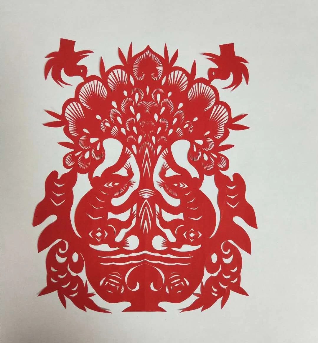 纖手巧剪妙生肖，韓春霞十二生肖剪紙作品