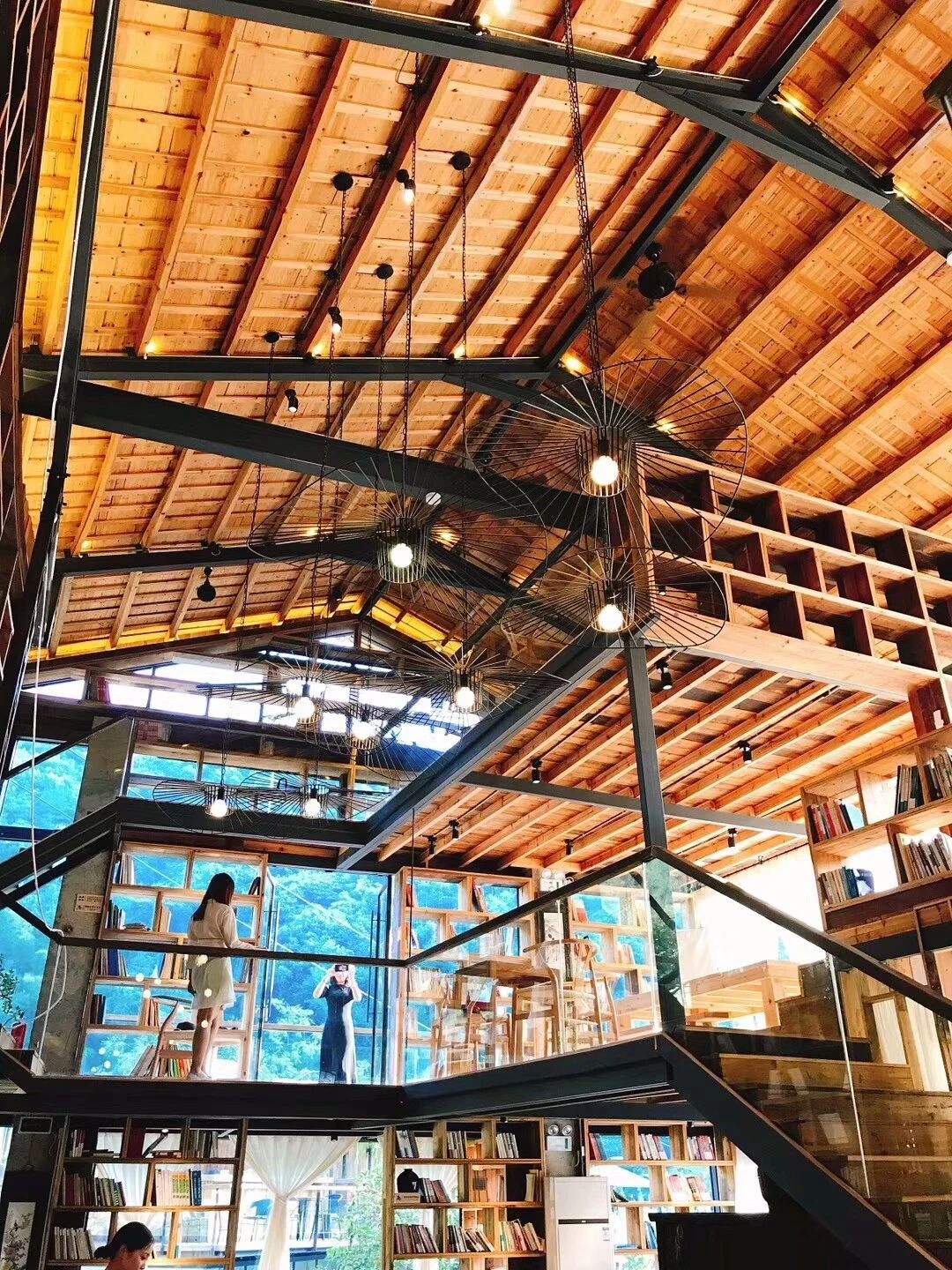 最美大山里的圖書館，感受美妙的讀書世界