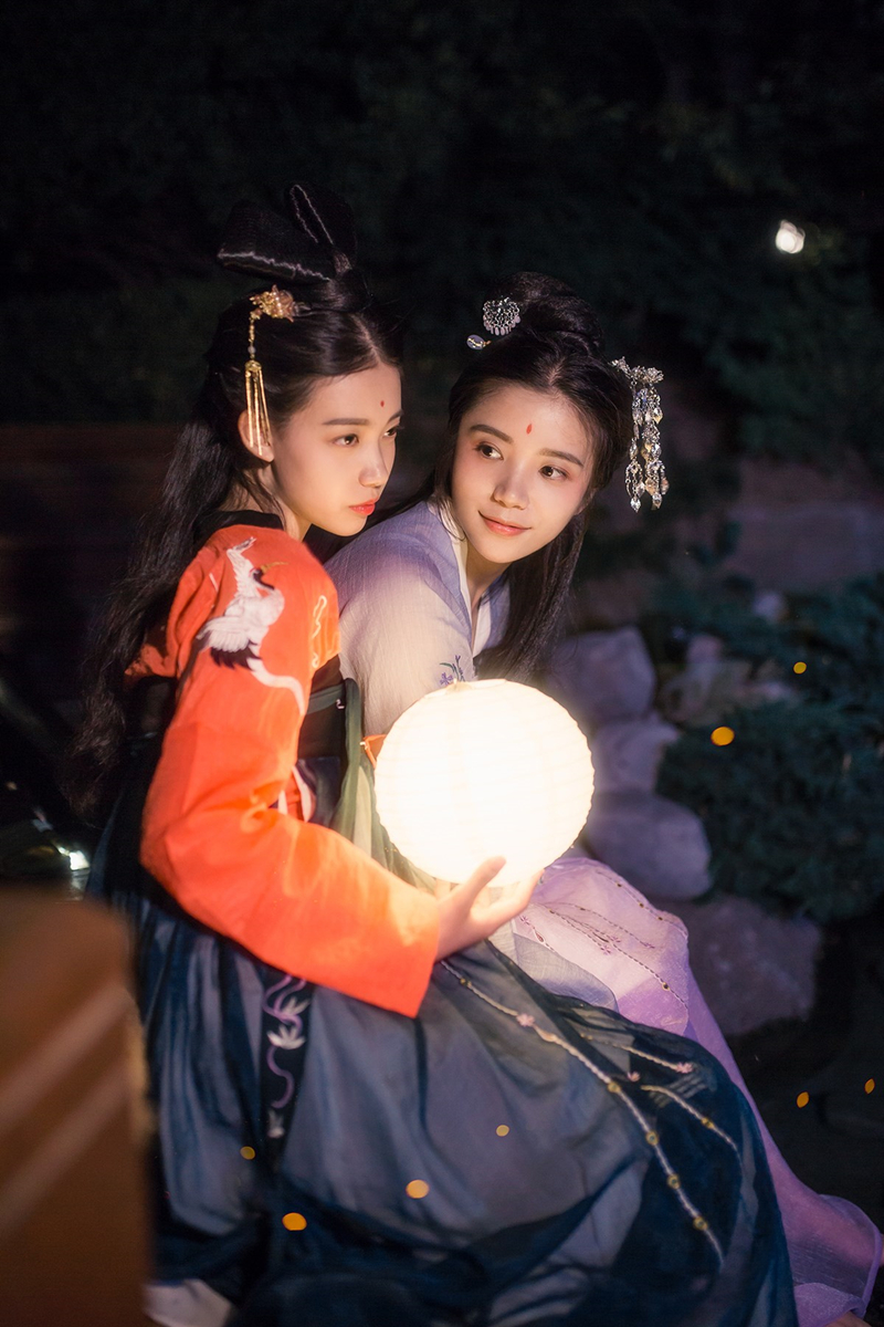 相知相伴女子古裝人物攝影