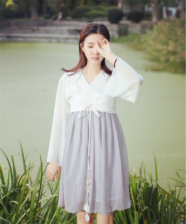 古風(fēng)飛袖漢元素夏連衣裙玉生煙