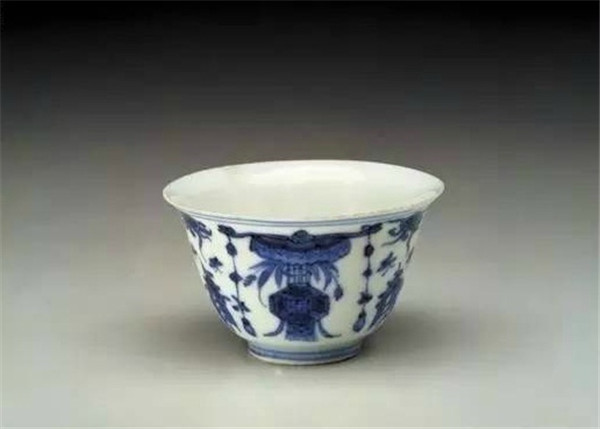 大明萬(wàn)歷年間瓷器