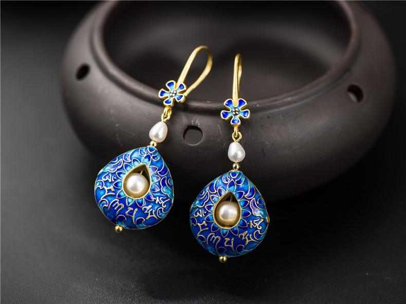 古典氣質景泰藍淡水珍珠耳環(huán)
