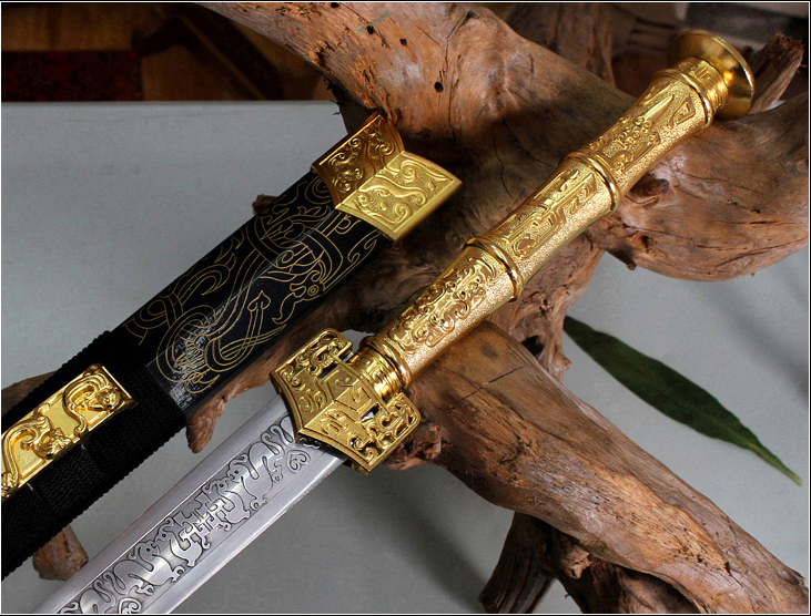 鎮(zhèn)宅寶劍漢劍秦劍一體鋼長(zhǎng)劍冷兵器