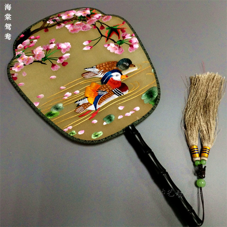 家佳樂文學(xué)蘇繡雙面繡傳統(tǒng)團(tuán)扇欣賞