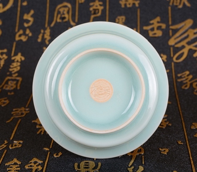 龍泉窯青瓷瓷杯、瓷碗欣賞