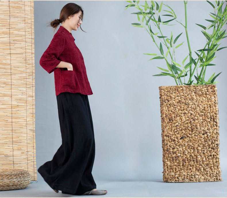 暗紅色中式外套女長(zhǎng)袖盤(pán)扣上衣