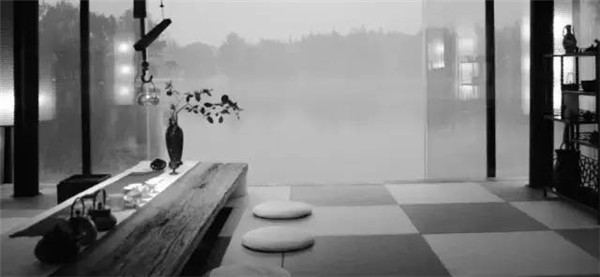 品茶牌佛之常用物，蒲團(tuán)