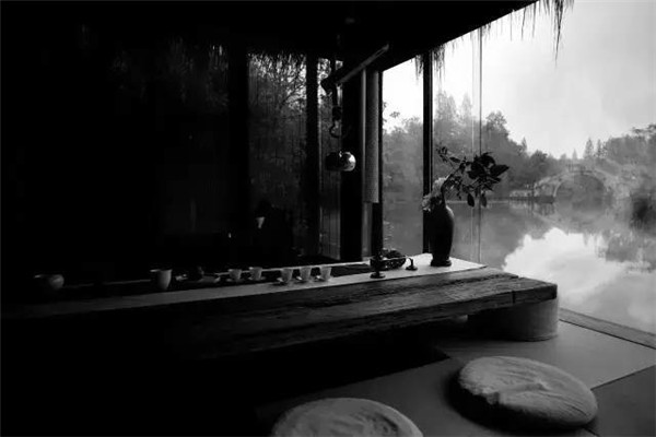 品茶牌佛之常用物，蒲團(tuán)