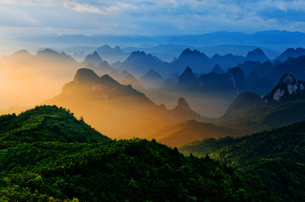 桂林市堯山美麗風景攝影