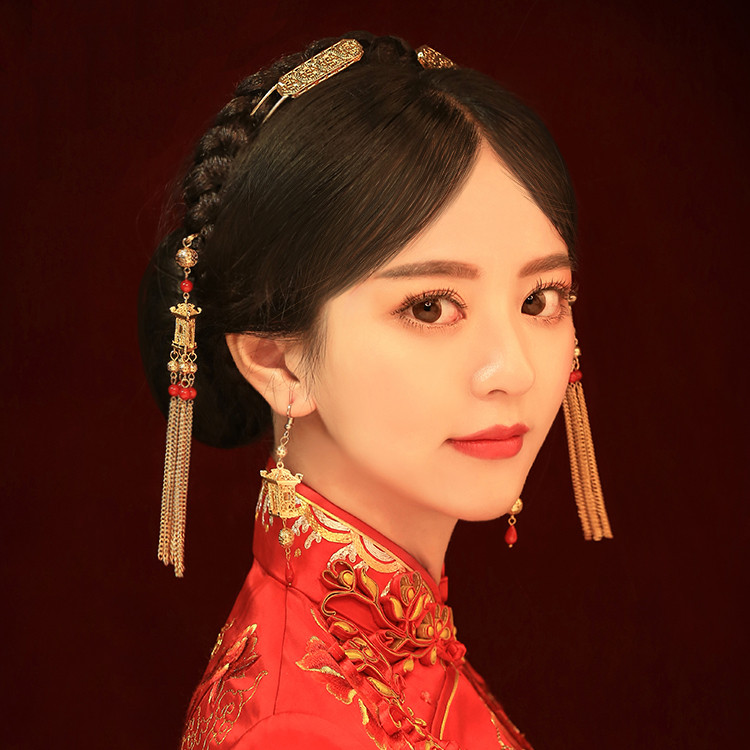新娘中式金色流蘇發(fā)飾，古裝發(fā)梳步搖