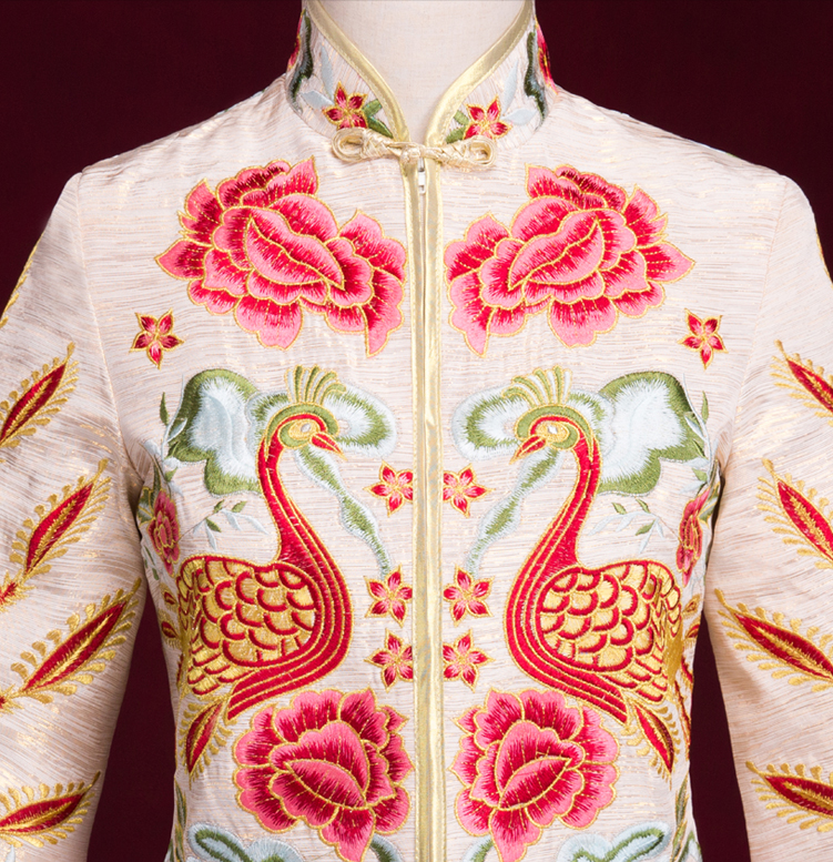 刺繡鳳凰白色中式嫁衣，結(jié)婚敬酒服旗袍修身