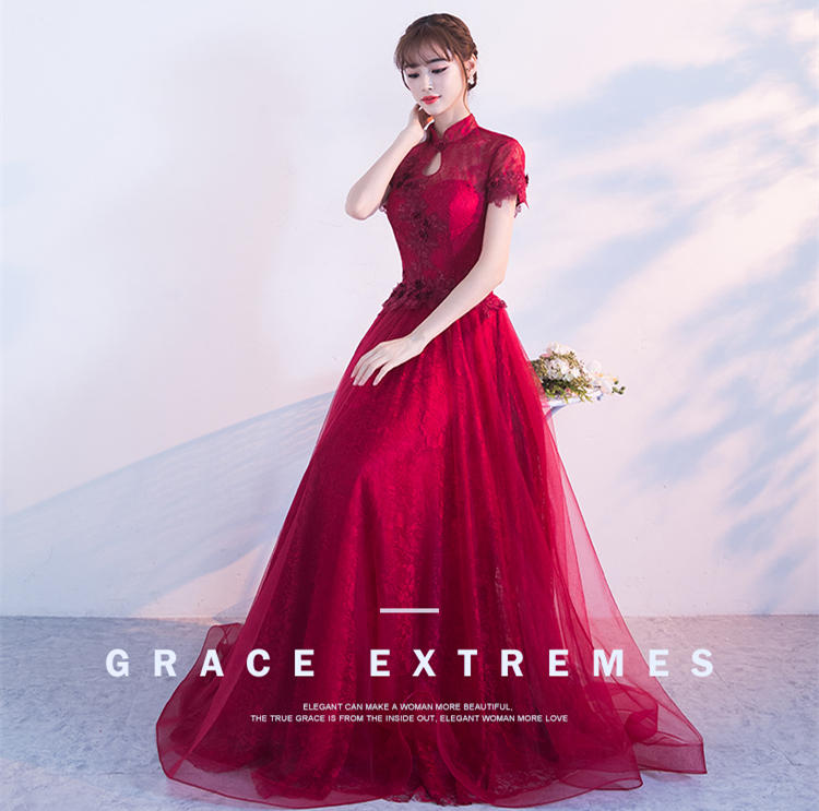 中式立領(lǐng)修身長(zhǎng)款禮服，新娘敬酒服