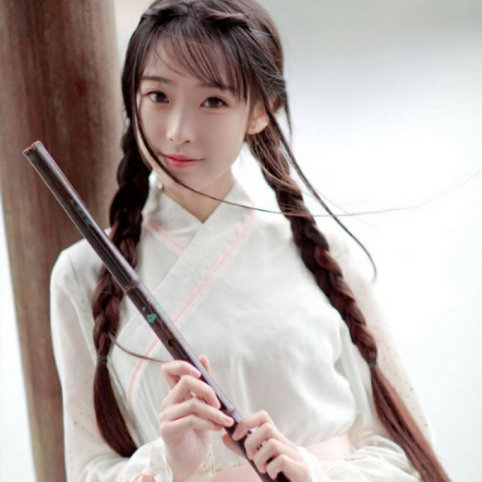 柳眉杏眼女生頭像，古風(fēng)女子qq頭像
