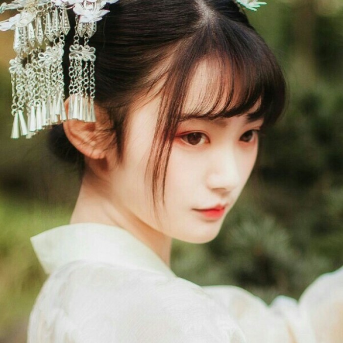 風(fēng)華灼灼古風(fēng)頭像，古裝真人女生頭像
