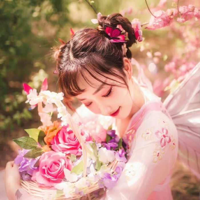 美艷古裝女子古風(fēng)頭像，沉魚落雁之姿