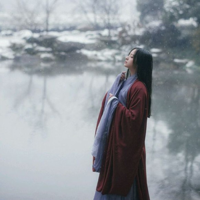 溫柔可人古風漢服女子頭像，端莊秀麗女生頭像