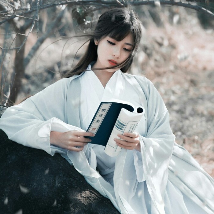 漢服美女慧質(zhì)蘭心古風(fēng)頭像，好看的女生qq頭像