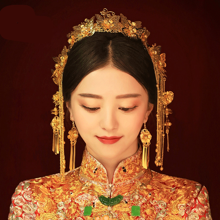 女子金色流蘇古風頭飾，鳳冠配飾品