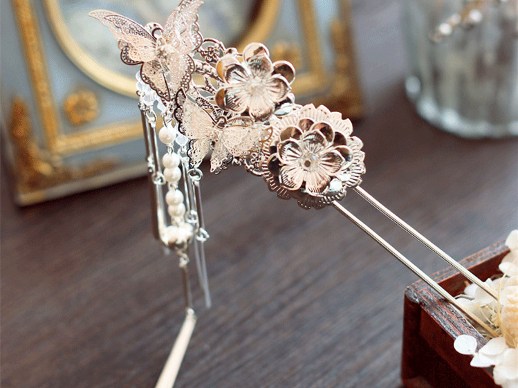家佳樂文學(xué)銀白色步搖，新文藝復(fù)古發(fā)簪