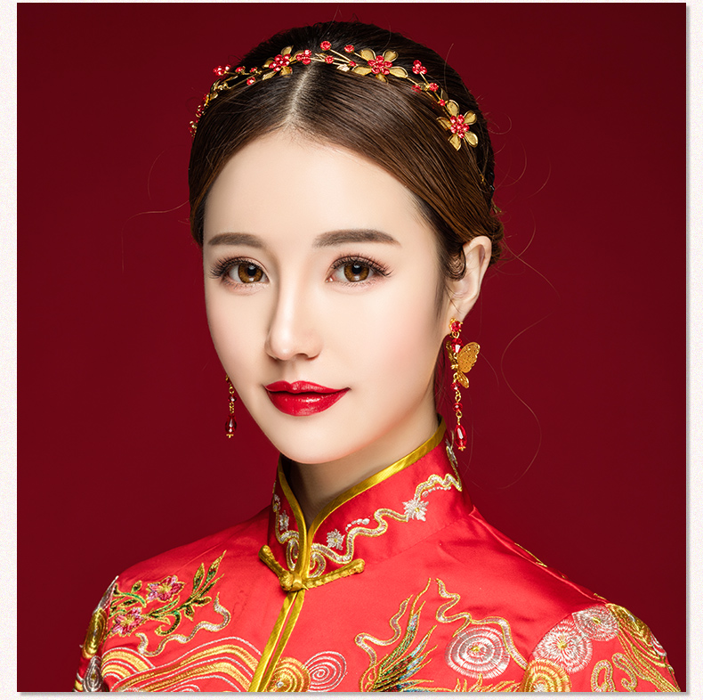 小巧中式敬酒禮服頭飾，金與紅水晶的搭配