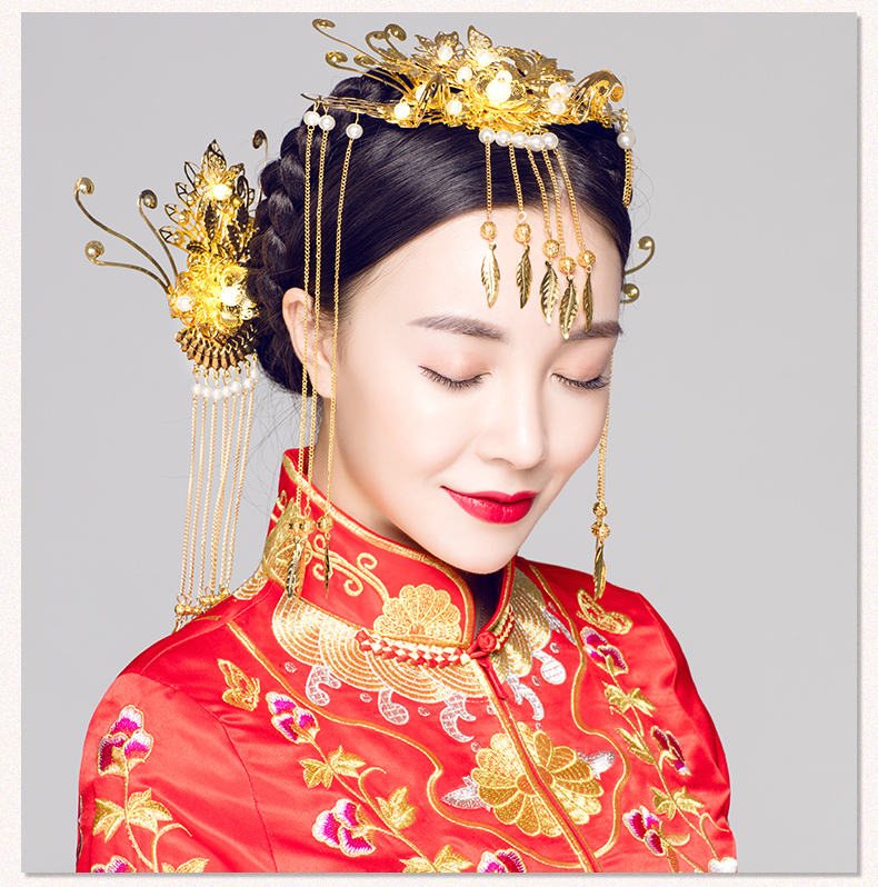 步搖古典造型新娘頭飾，金色花枝高貴發(fā)飾