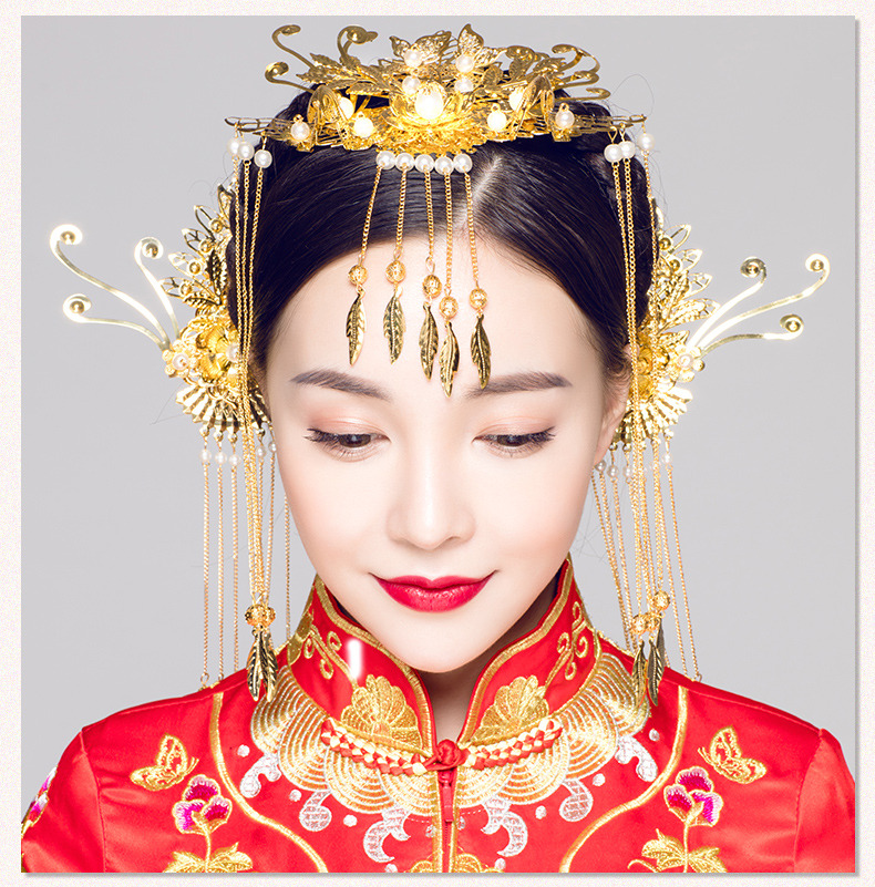 步搖古典造型新娘頭飾，金色花枝高貴發(fā)飾
