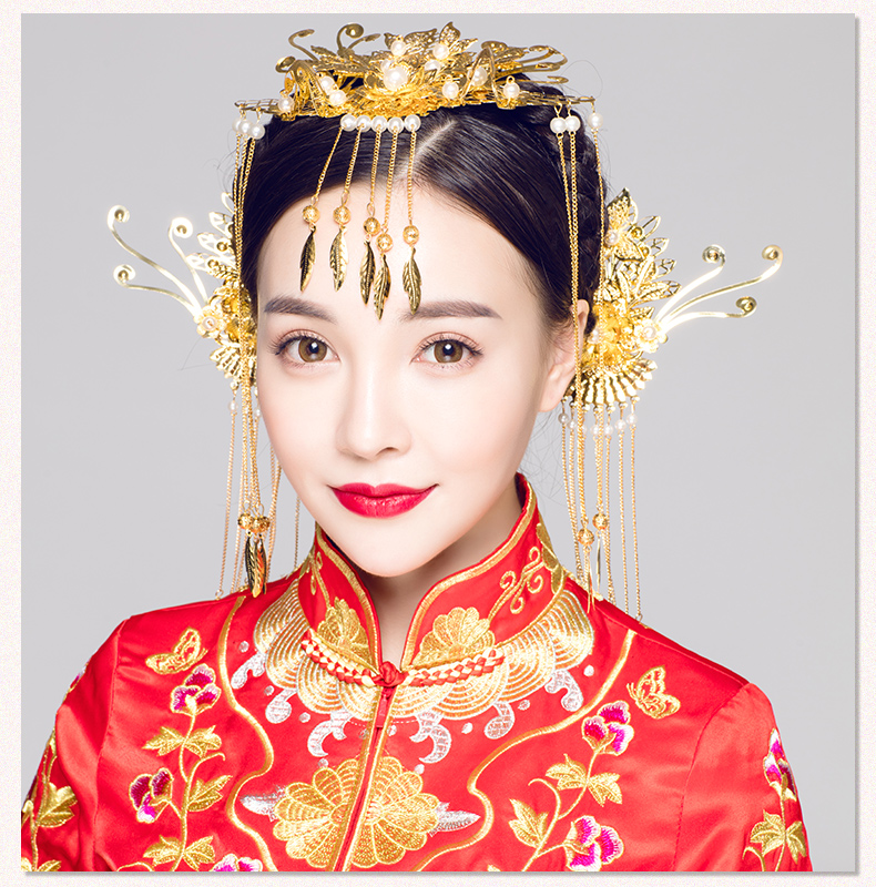 步搖古典造型新娘頭飾，金色花枝高貴發(fā)飾