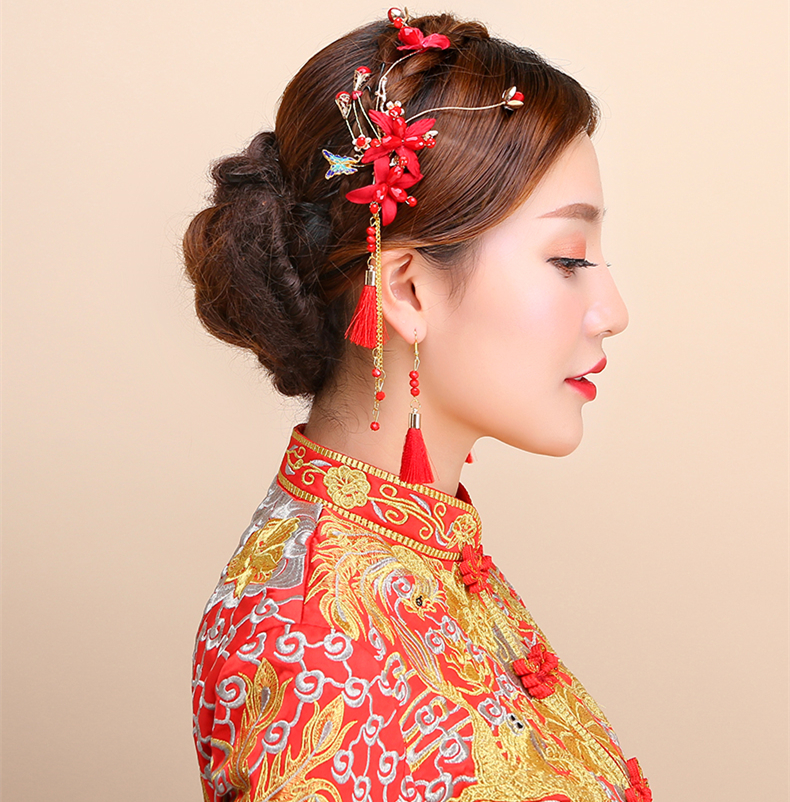 紅色頭飾邊夾耳鉤套裝，2017新款新娘配色