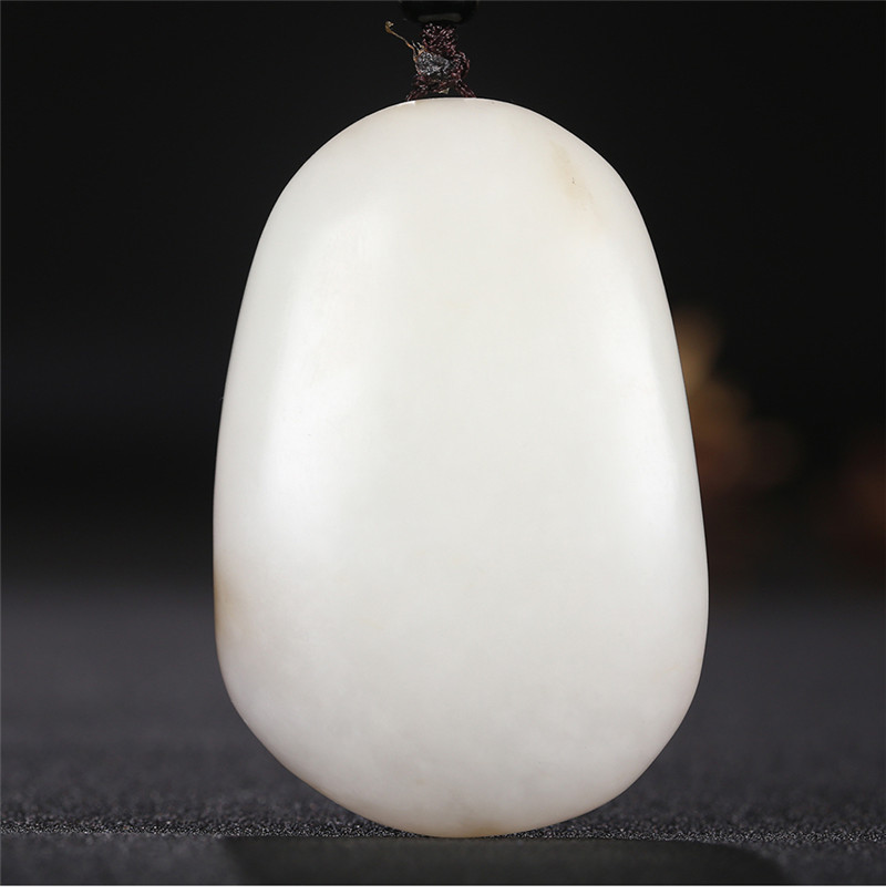 俏雕十二生肖雞掛件，和田玉黃皮籽料