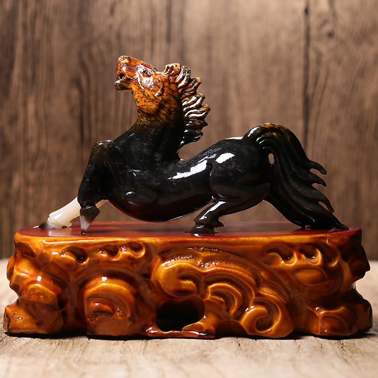 馬到功成天然和田玉手把件，玉石生肖馬擺件