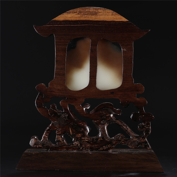 和田玉龍鳳呈現(xiàn)玉牌子，天然糖白玉蘇工擺件